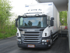 scania laiturissa